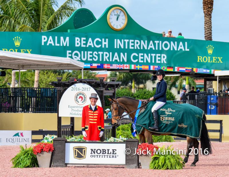 Jessica Springsteen and Davendy S in their presentation ceremony with ring master Steve Rector. ©ManciniPhotos