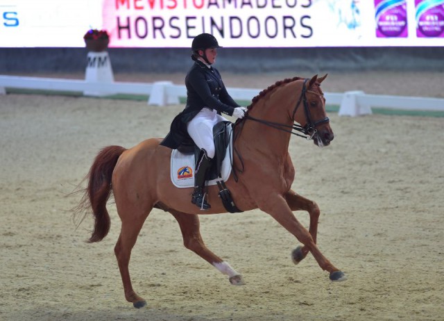 Die Sieger vom Transpofix Dressage Cup Opening: Diana Porsche (S) und Porsche's Eloy. © Fotoagentur Dill