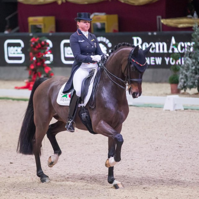 Germany’s Dorothee Schneider and Showtime FRH were convincing winners of the fourth leg of the FEI World Cup™ Dressage 2016/2017 Western European League at Salzburg in Austria today. © Tomas Holcbecher / FEI