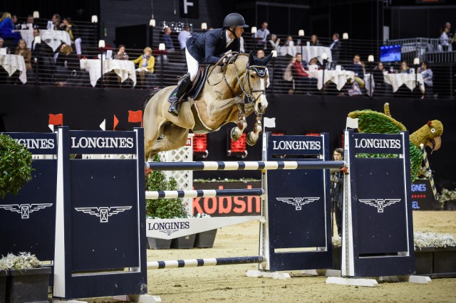 Zwei fantastische Nullrunden sicherten dem Belgier Niels Bruynseels den Sieg im Großen Preis von Basel. © Katja Stuppia / Longines CSI Basel