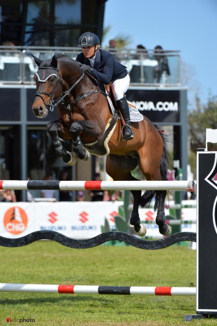 Bravo Julia Houtzager-Kayser! Mit Rang fünf holt sie im Grand Prix von Oliva eine Top-Platzierung für Österreich. © Herve Bonnaund