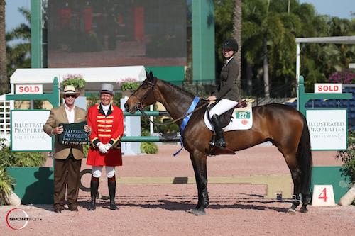 Lillie Keenan and Be Gentle in their winning presentation with David Corbin of Illustrated Properties and ringmaster Steve Rector. © Sportfot