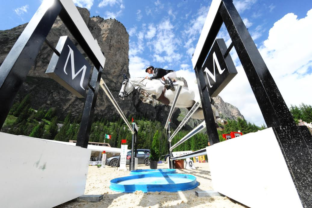 The 2017 edition of the wonderful Italian show is scheduled from the 6th to the 9th of July, featuring CSI4* and CSI1* shows. © Dolomites Horse Show featuring CSI4* and CSI1* shows.