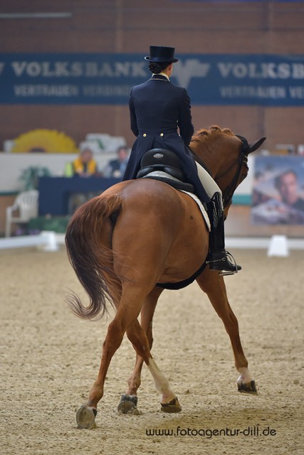 Timna Zach und Quantico wurden im Grand Prix für junge Reiter Siebte! © Fotoagentur Dill