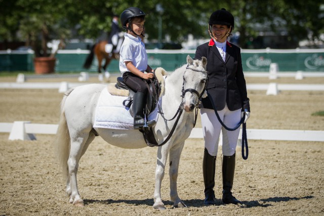 Fabian Hilscher und sein Pony Wirbelwind waren auch im Halt souverän. © Marion Berg