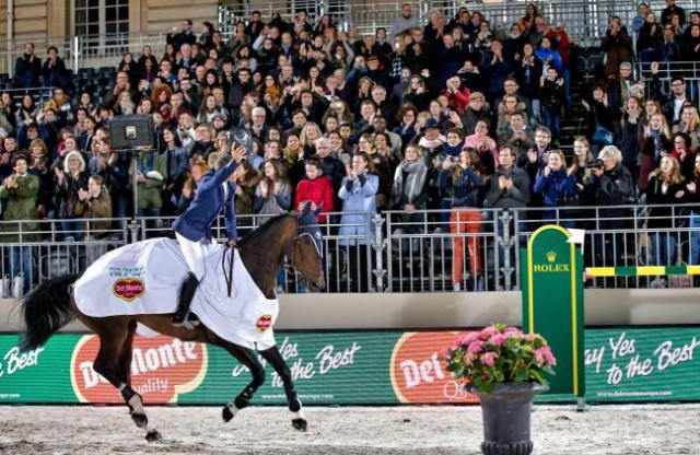 Oliver Robert and Eros win at CSI 5* in Versailles (FRA). © R & B Press