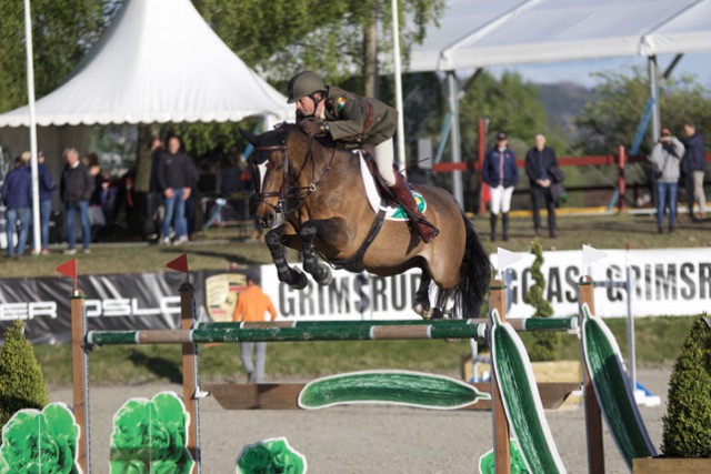 Geoff Currann und Ringwood Glen sicherten Irland den Sieg. © FEI / Hannah Stærkebye