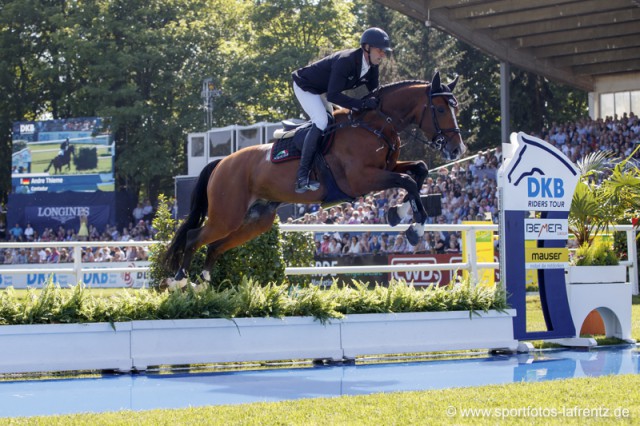 Andre Thieme (GER) und Contadur holten Platz drei in der zweiten Derby Qualifikation in Hamburg. © Stefan Lafrentz