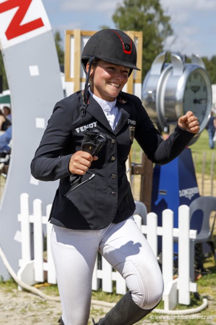 Ein wahres Herzschlagfinale gab es in der CCI4* Prüfung von Luhmühlen. Am Ende setzte sich die Amazone Julia Krajewski durch. © Stefan Lafrentz