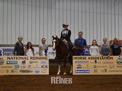 Dunit In Wranglers steers Melissa Wigen to the NRHA $2,000-Added Non Pro win. © 2017 NRHA