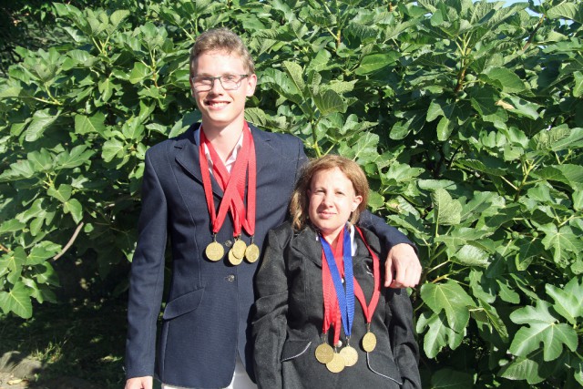 Nicole Tscherne (W) und Christian Adler (W) waren bei den Special Olympics in Bellia am Start © privat