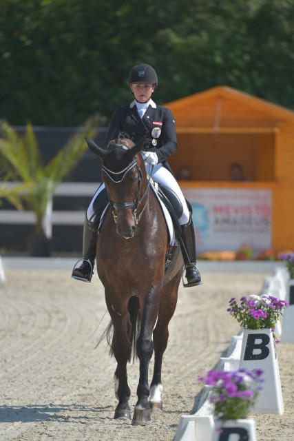 The current numer 2 in the U25 dressage world ranking Diana Porsche is one of the absolute medal favourites, not least because of her home advantage. © Fotoagentur Dill