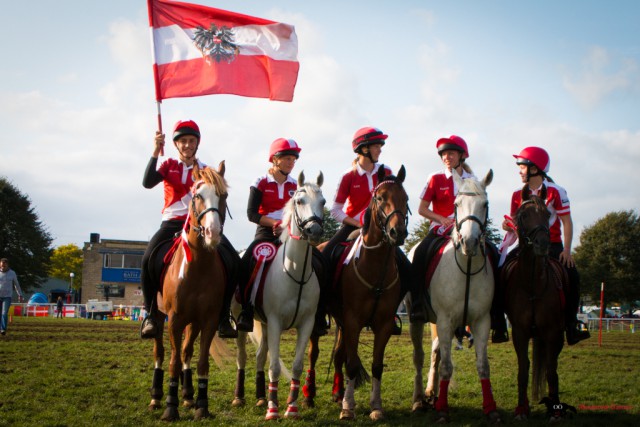 Das U17 Team der Österreicher! © www.mountedgames.at