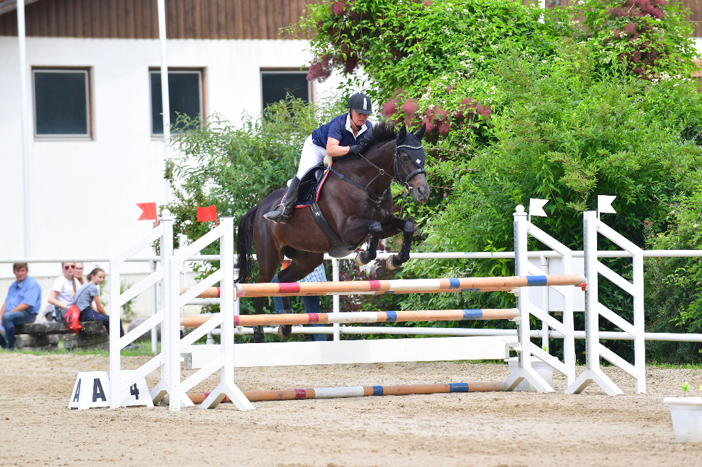 Der Sieg ging an Janina Hetfleis und Michiko PP. © NOEPS / horsic.com