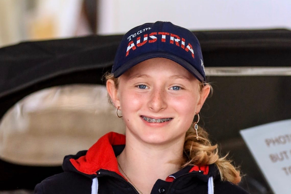 Fanny Jöbstl (ST) wird bei der Europameisterschaft mit Dynasty an den Start gehen, die 16-jährige Palominostute war schon mit Nicola Ahorner erfolgreich. © Petra Kerschbaum