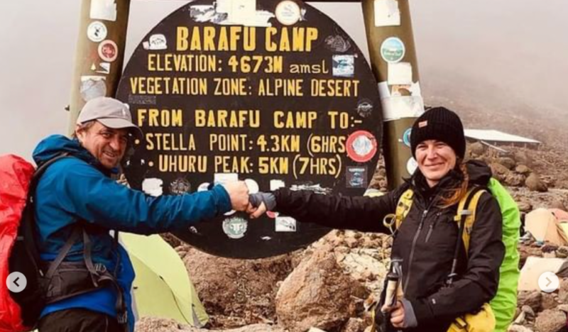 Der amtierende österreichische Staatsmeister Roland Englbrecht bestieg gemeinsam mit Laura Lehner den Kilimandscharo! © IG: fixkraftelite