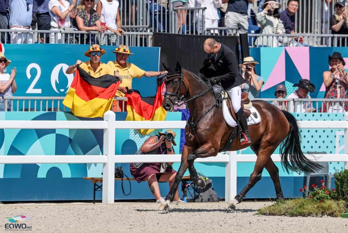 Dreimal Olympia-Gold: Da konnte selbst Michael Jung (GER) die Freudentränen nicht zurückhalten! © EQWO.net | Petra Kerschbaum