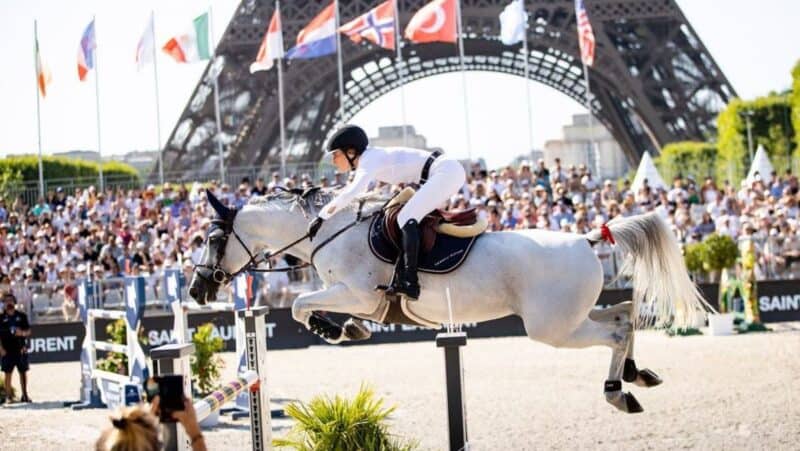 Jessica Springsteen, die Tochter des berühmten Musikers Bruce Springsteen, ist seit Jahren im internationalen Springsport erfolgreich. © IG: Jessica Springsteen