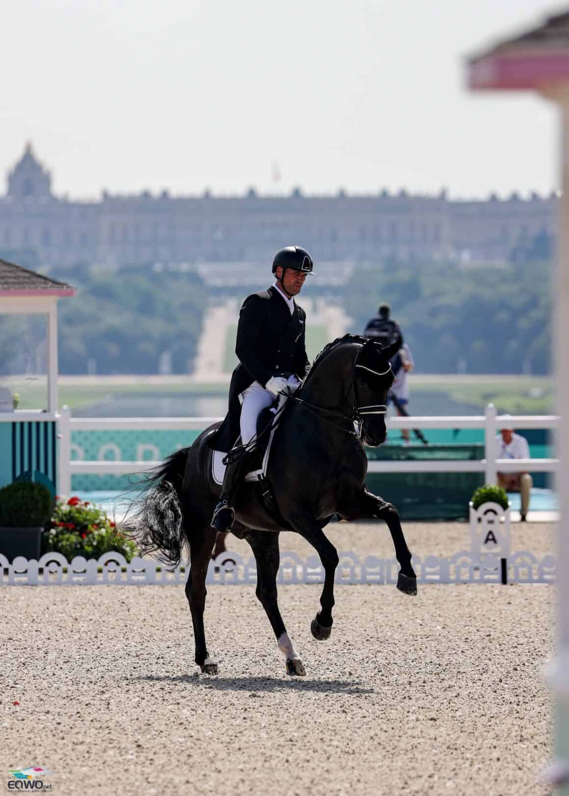 Einerwechsel, Piaffen, Passagen, Pirouetten: Stefan Lehfelner (OÖ) und Roberto Carlos MT unterlief im olympischen Grand Prix kein Fehler! © EQWO.net | Petra Kerschbaum