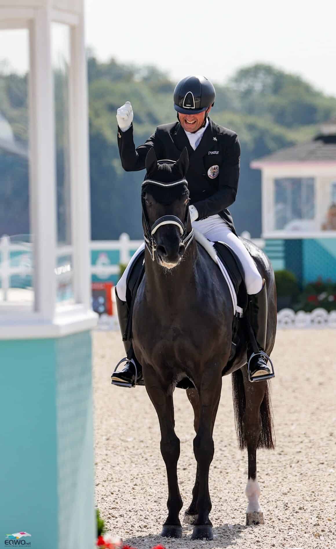 Mega! Stefan Lehfellner (OÖ) zeigte mit Roberto Carlos MT einen gelungenen Grand Prix bei den Olympischen Spielen. © EQWO.net | Petra Kerschbaum