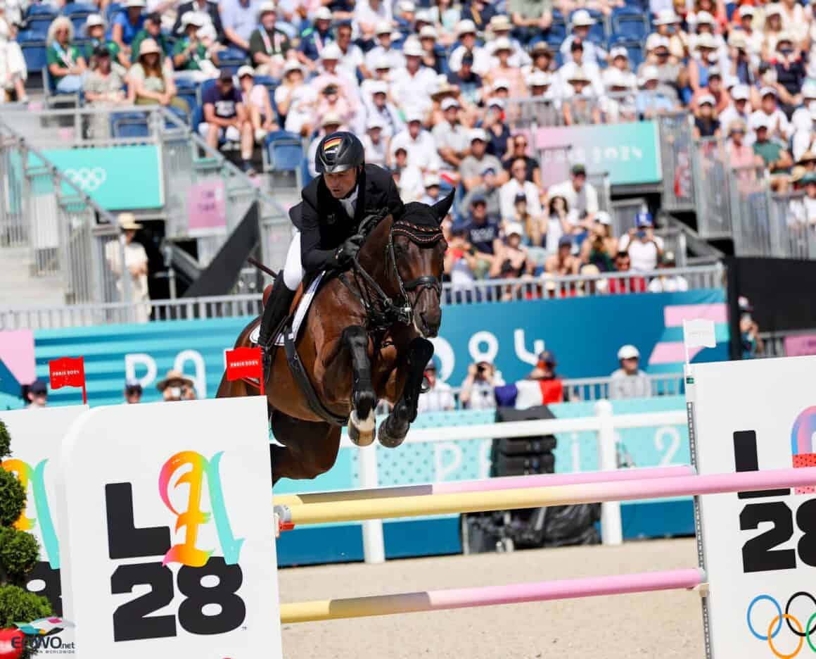 Hochspannung bis zum Schluss! Michael Jung (GER) und Chipmunk FRH ritten als letztes Starterpaar zu Olympia-Gold. © EQWO.net | Petra Kerschbaum