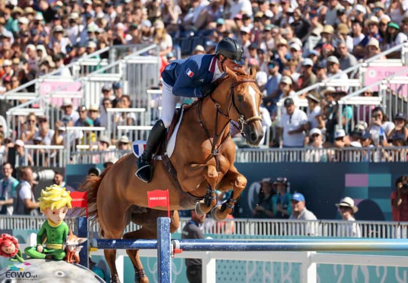 Julien Epaillards (FRA) Dubai du Cedre wechselt zu Janne-Friederike Meyer-Zimmermann (GER). © EQWO.net | Petra Kerschbaum