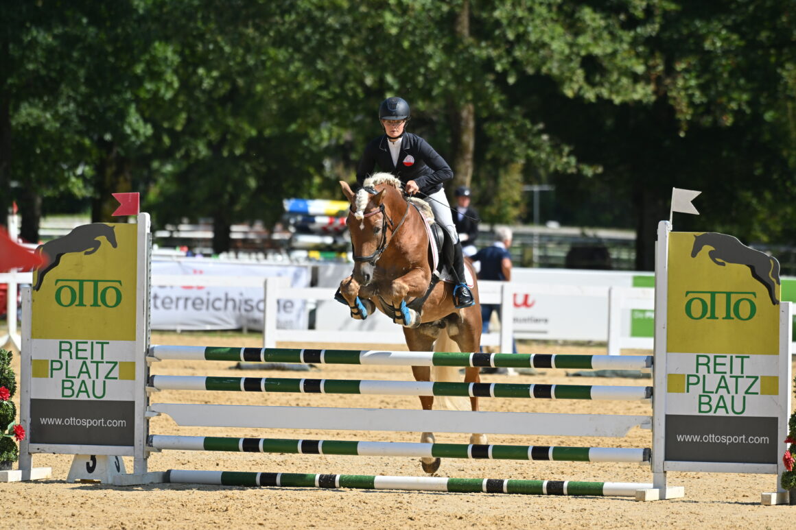 Haflinger im Spitzensport: Beim Europachampionat bewiesen die blonden Pferde ihr können! Am Foto: Nicole Moeser. © TEAM myrtill