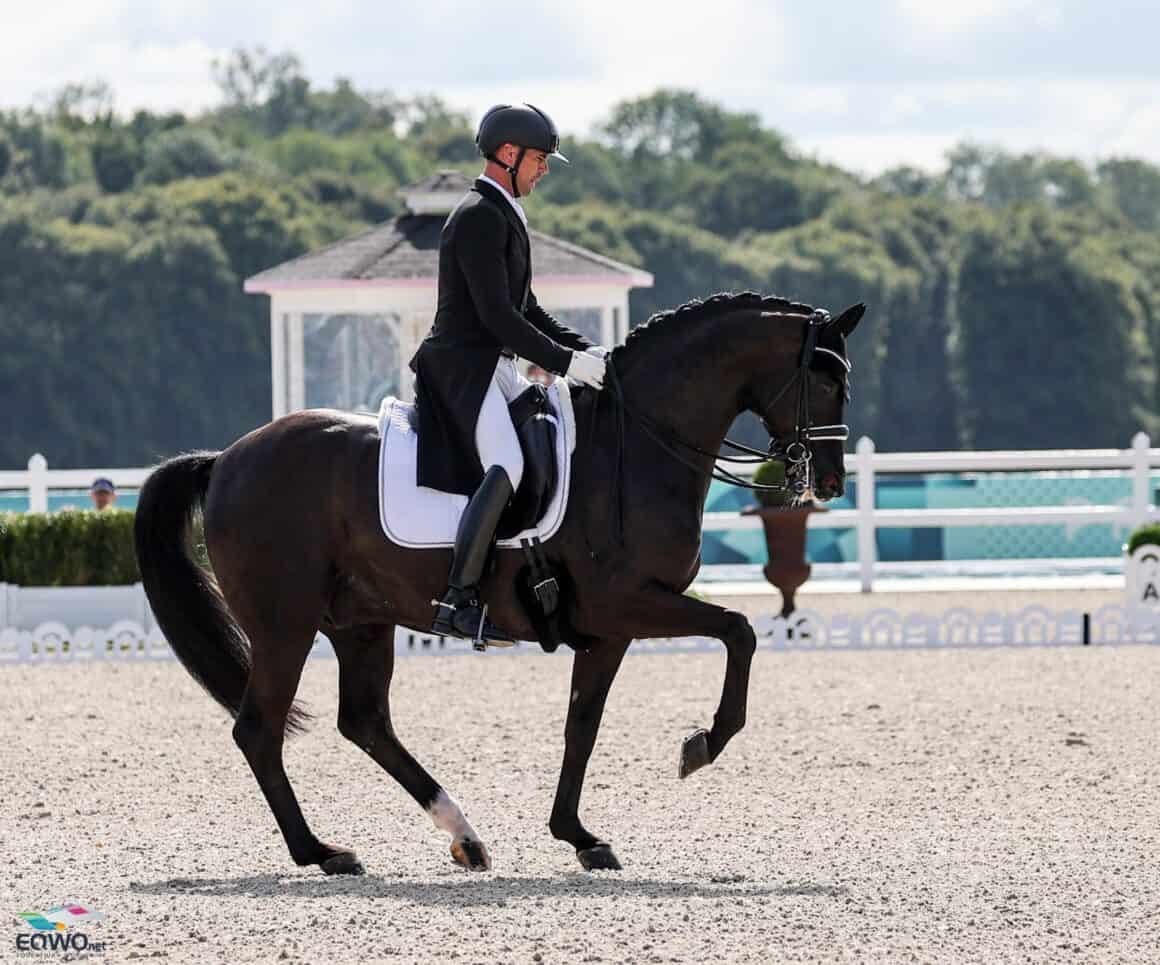 Paris: Stefan Lehfellner (OÖ) und Roberto Carlos MT erhielten im Team-Finale 67,143 %. 