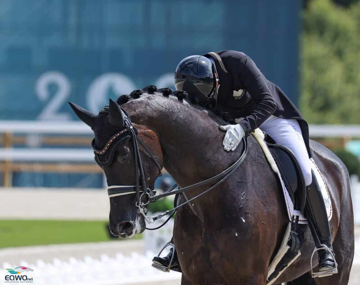 "Oh Wendy"- Isabell Werth (GER) knackte in Paris beinahe die 90 % und reitet einmal mehr zu einer olympischen Medaille. © EQWO.net | Petra Kerschbaum