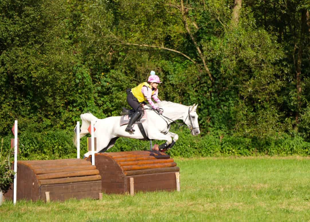 Leonie Sagner (NÖ) und Space Jet galoppierten zum österreichischen U18-Meistertitel. © Julia Fiona Haidvogel Photography