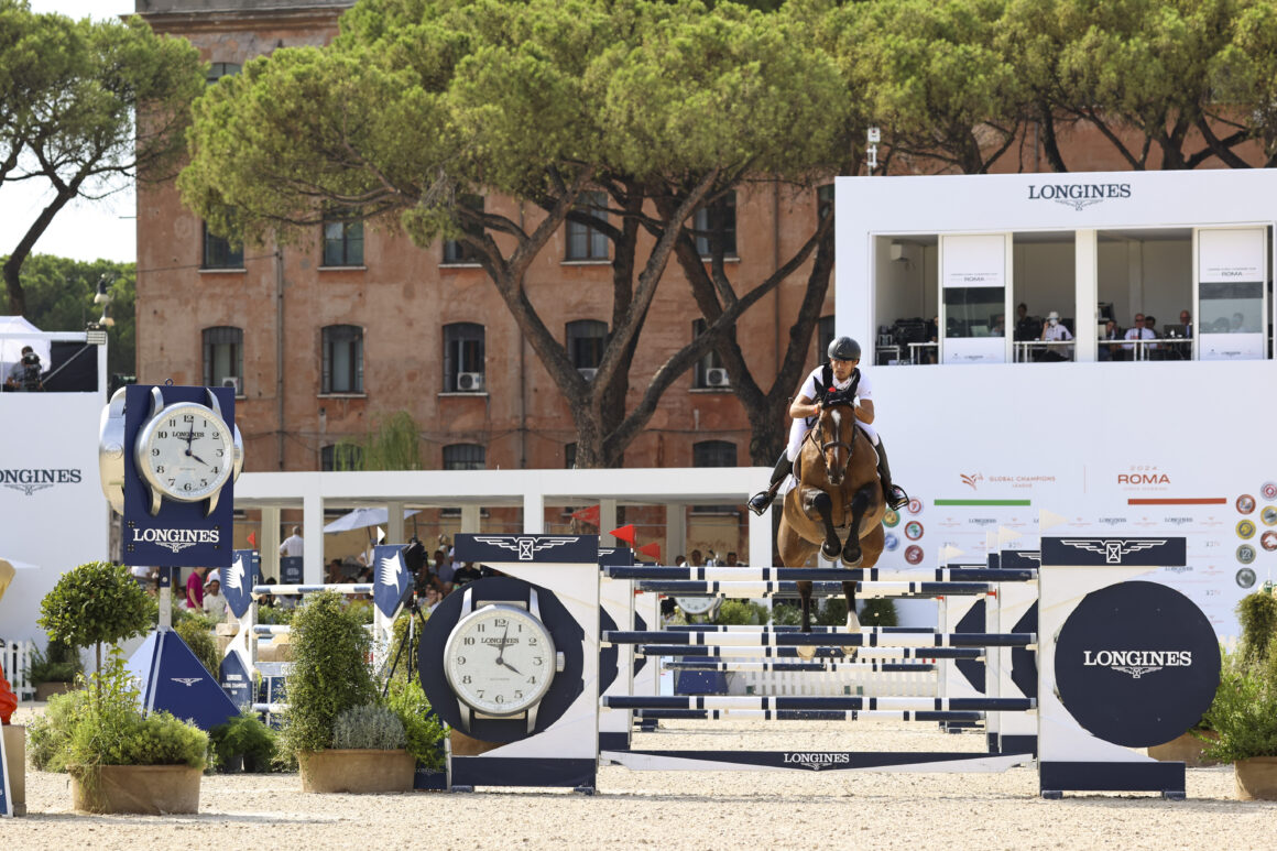 Der 33-jährige Luxemburger Victor Bettendorf (LUX) gewann den Grand Prix von Rom vor Simon Delestre (FRA) und Janne Friederike Meyer-Zimmermann. © Longines Global Champions Tour