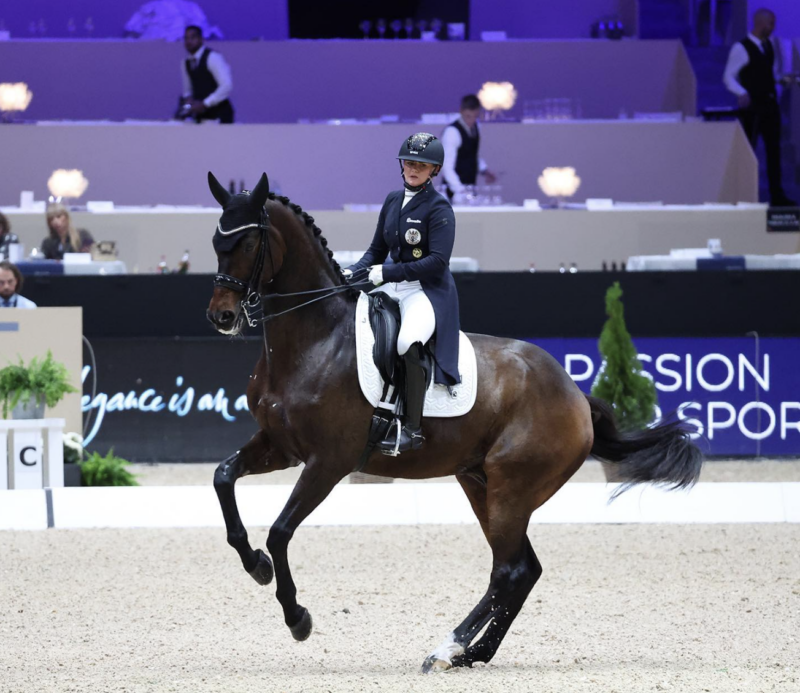 Diana Porsche (S) ist bei der Weltcup-Etappe in Lyon am Start! © IG: dianaporscheofficial | Longines Equia Lyon