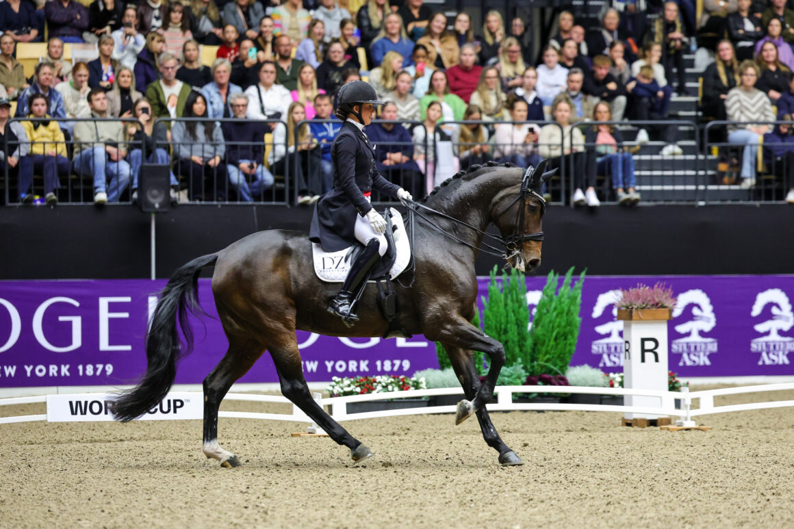 Oh Freestyle! Cathrine Laudrup-Dufour (DEN) dirigert ihre Super-Stute Mount St John Freestyle in der Weltcup-Kür zu knapp 89%. © FEI