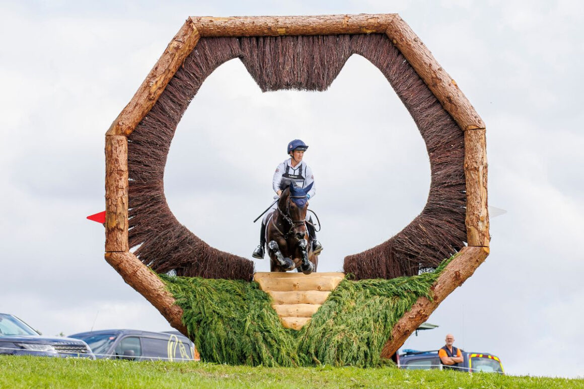 Volker Göttsche-Götze gewinnt 2024 den Breeder Award für die Zucht seines JL Dublin. © WBFSH 