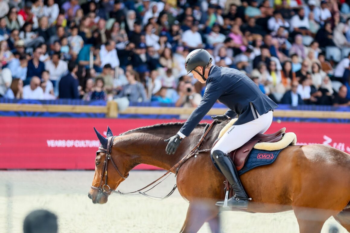 Wow! Max Kühner überholt in Rabat Christian Kukuk und holt sich den Global Champions Tour Titel. © LGCT