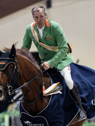 Gerfried Puck (T) und Naxcel V springen in Samorin zum Zwei-Sterne-Grand-Prix-Sieg! © FB: Danube Champions Tour