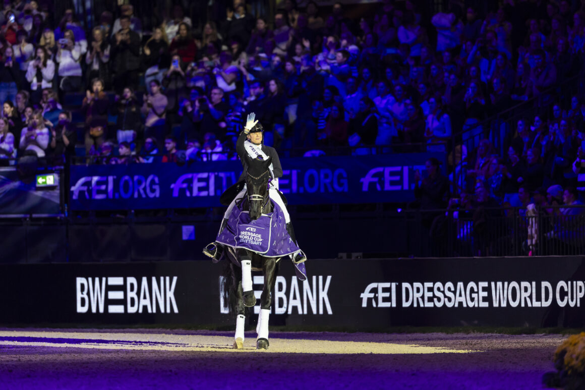 Das Power-Duo Isabell Werth (GER) und Wendy de Fontaine zeigten bei den Stuttgart German Masters ihr Können. © FEI | Leanjo de Koster