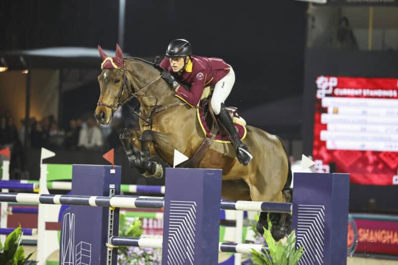 Erfolgreiches Wochenende für Max Kühner (T). In Riyadh belegte der Wahltiroler Platz vier im Global Champions Tour Super Grand Prix. Mit den Shanghai Swans platzierte er sich auf Rang zwei. © GCL