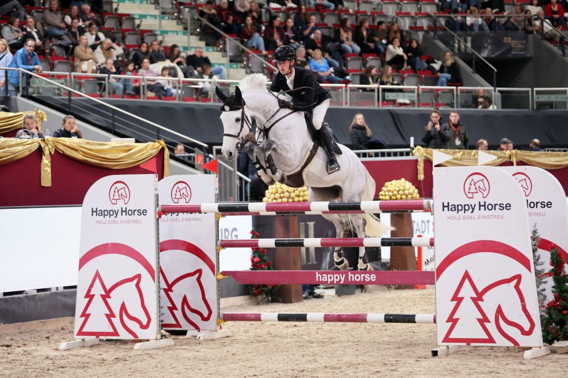 Markus Saurugg (ST) und Kevin Jochems (NED) komplettierten das Podium im Großen Preis von Salzburg. © OneKlickfoto