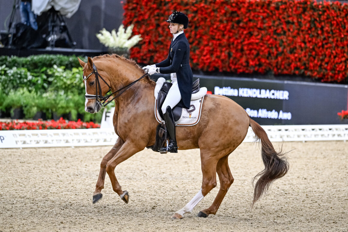 Personal Best in Basel! Bettina Kendlbacher (ST) dirigierte ihren Broadmoars Don Alfredo AWÖ zu 74,810 % und Rang neun. © CHI Basel | Katja Stuppia