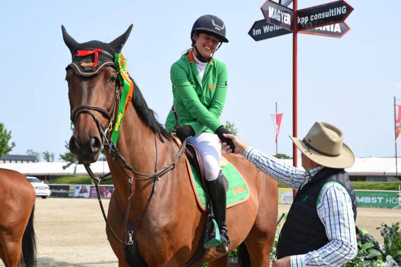 Lena Binder (W) reichte in Lassee Rang sieben um die Zwischenführung in der OEPS Tour zu behalten! © HORSIC.com