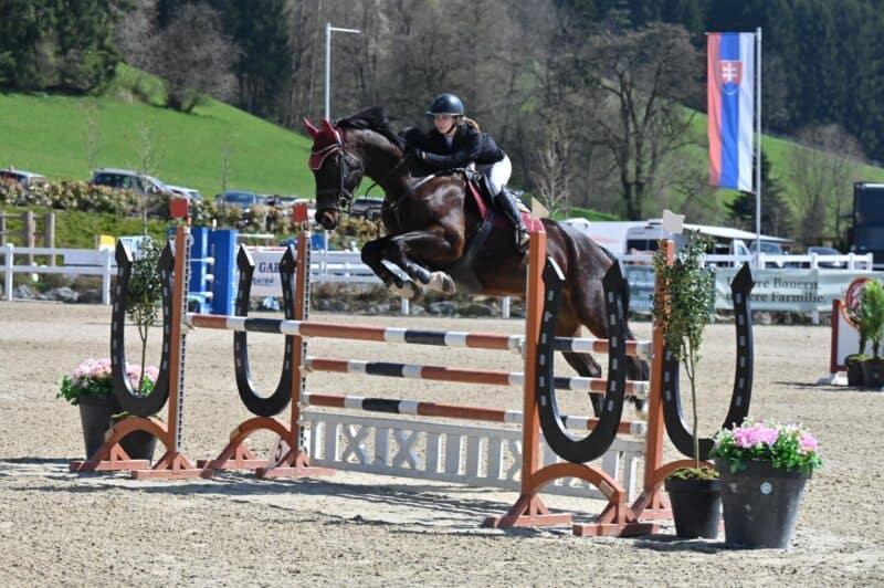 Als erstes junges Nachwuchstalent im Springsport stellen wir euch Matilda Steindorfer (NÖ) vor. © privat