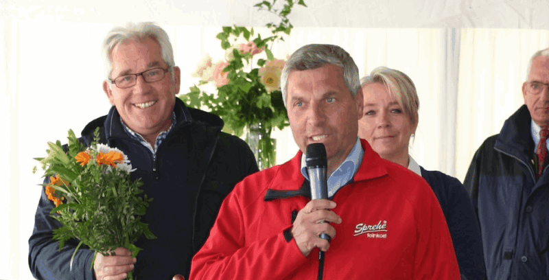 Der Springsport sagt Danke! Helmut Morbitzer macht in Linz Schluss und segelt zu neuen Ufern: nämlich Richtung Wien und Urfahranermarkt. © Linzer Pferdefestival