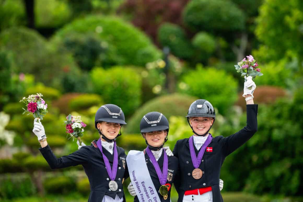 Das deutsche Schwesterduo Lana-Pinou und Lucie-Anouk Baumgürtel (GER) dominierten die U21-Musikkür am Schafhof. © Łukasz Kowalski