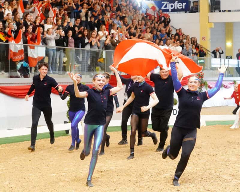 9x Edelmetall für Österreichs Voltigerer:innen. Das ist neuer Rekord! © Andrea Fuchshumer