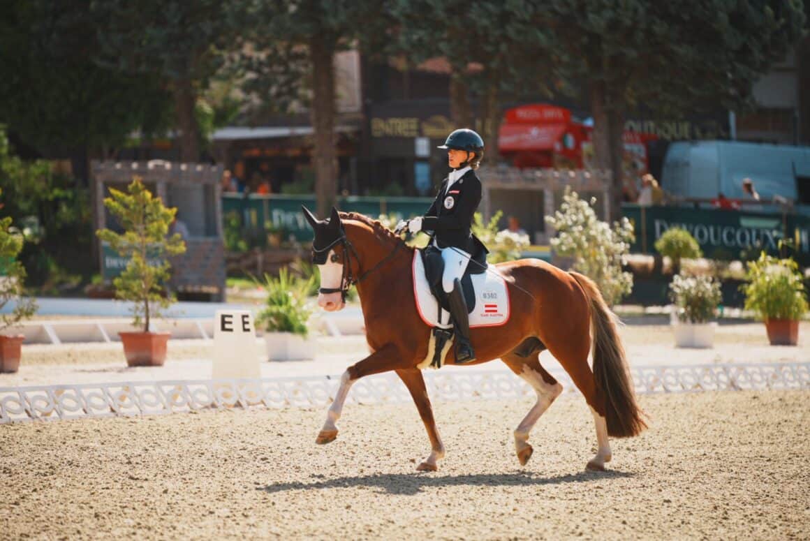 Unsere beiden Pony-Reter:innen Emma Smidek (NÖ) und Luisa Grundmann (W) knacken in der Musikkür die 70-Prozent-Marke. © Helene Iljazovic