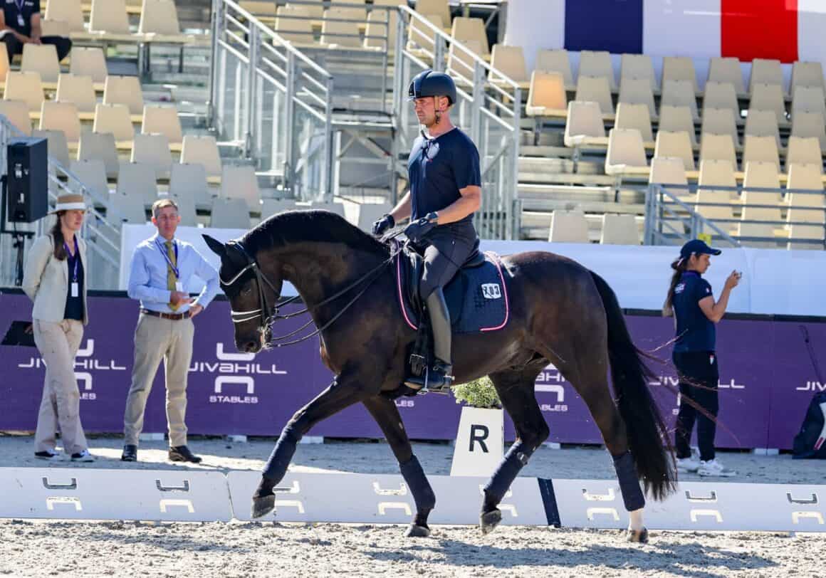 Stefan Lehfellner (OÖ) & Roberto Carlos MT, EM Crozet 2025 © EQWO.net