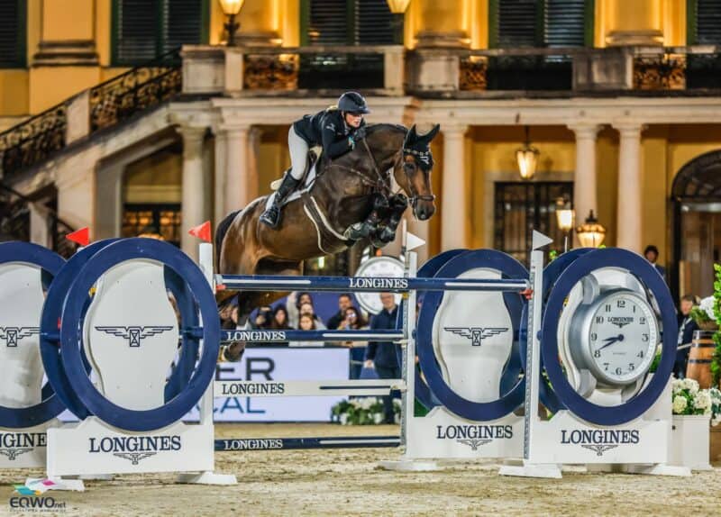 Das Schloss Schönbrunn mit Kathi Rhomberg auf ihrem Cuma sorgten bei der Global Champions Tour Etappe für ein einmaliges Ambiente. © EQWO.net | Petra Kerschbaum