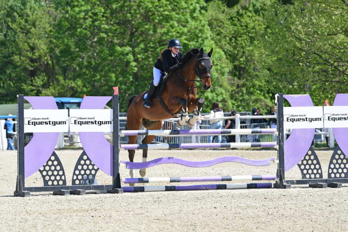 Isabella Nescher Nachwuchstalent Springreiten © PRIVAT