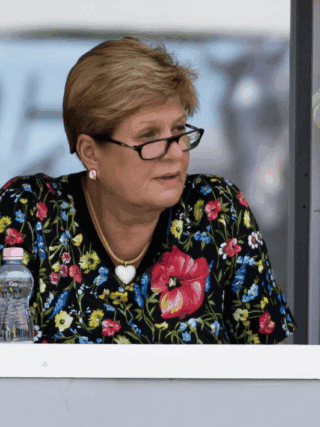 OEPS-Präsidentin Elisabeth Max-Theurer mit eine starken Statement nach der FEI Versammlung in Hongkong. © OEPS/Stefan Lafrentz